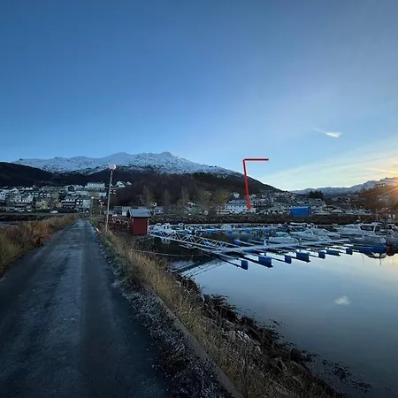 Strandveien * Narvik